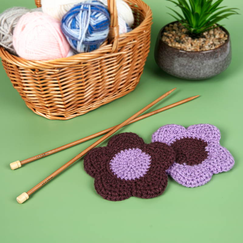 Dark Sea Green Urban Crafter 100% Premium Acrylic Yarn-Sweet Lavender, 8 Ply 50g Knitting and Crochet Yarn