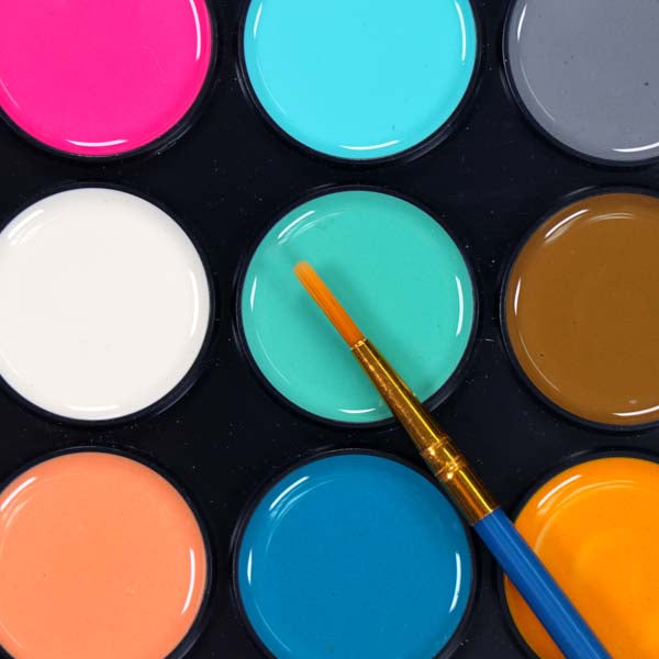 Sandy Brown I Heart Art Bright Watercolour Pans, 28 Set Easter