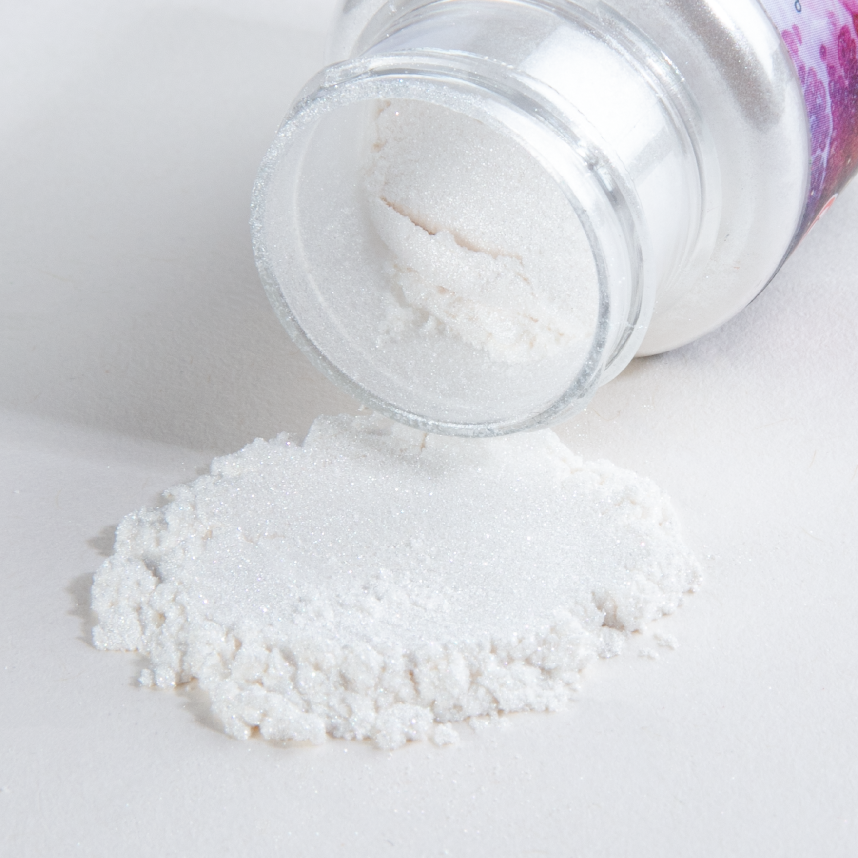 Light Gray Urban Crafter Resin Mica Powder-White Satin 10g Resin Dyes Pigments and Colours