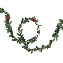 White Smoke XMAS Berry Leaf Trim, 2,5m Xmas