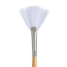 White Smoke Princeton Snap 9850 Synthetic White Short Handle Brush, Fan Size 4 Paint Brushes