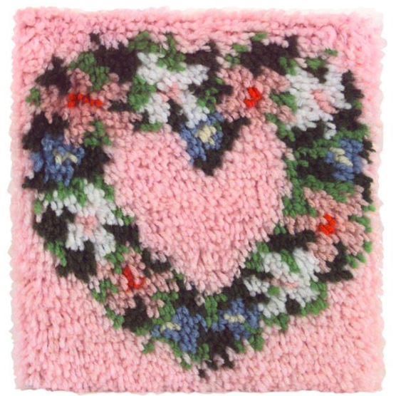 Light Pink Wonderart Latch Hook Kit 30x30cm  

Heart Wreath Needlework Kits