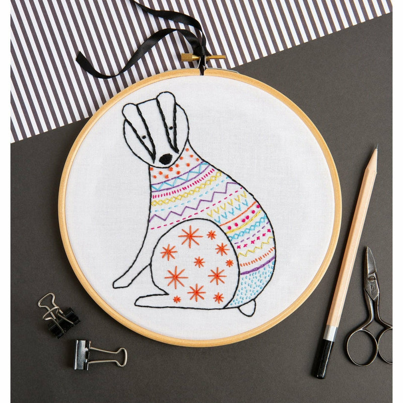 Lavender Hawthorn Handmade Badger Embroidery Kit Needlework Kits