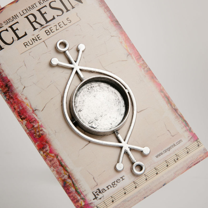 Beige Ice Resin Rune Bezel Round - Antique Silver Resin Jewelry Making