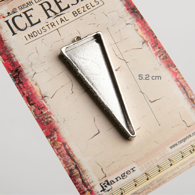 White Smoke Ice Resin Industrial Bezel Collection



Sterling Triangle-Medium Resin Jewelry Making