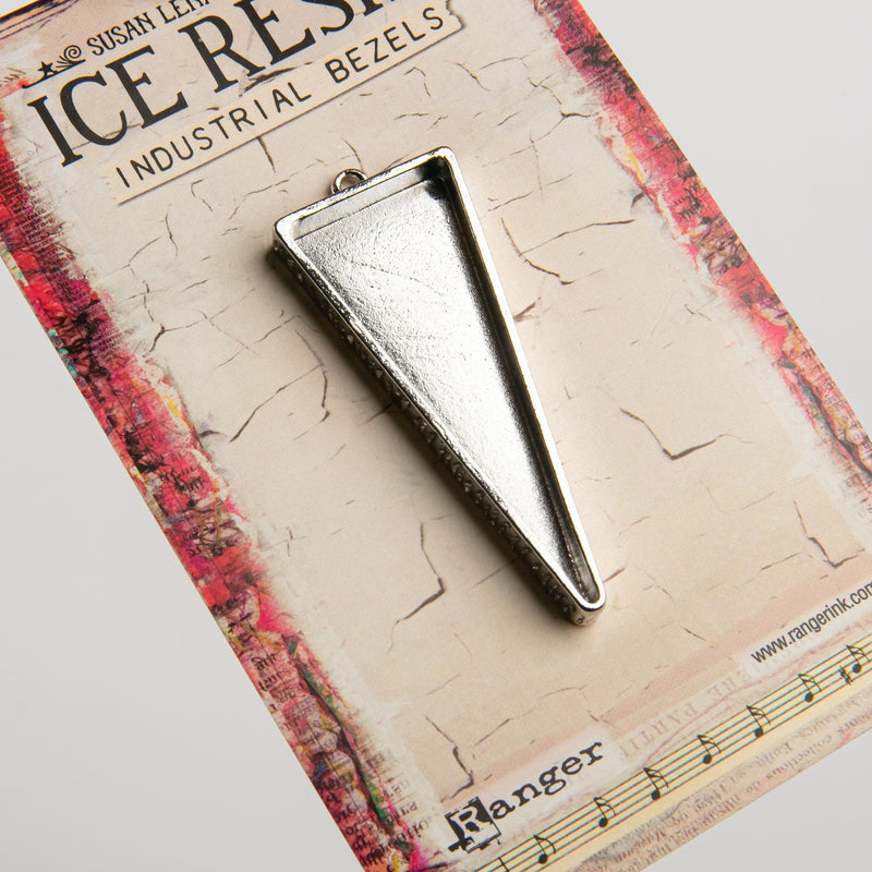 Gray Ice Resin Industrial Bezel Collection



Sterling Triangle-Medium Resin Jewelry Making