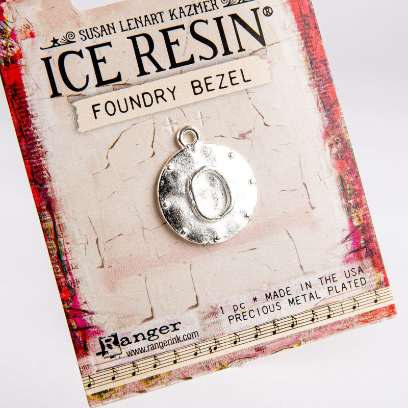 Antique White Ice Resin Foundry Bezel Collection



Silver Round Cabby Resin Jewelry Making