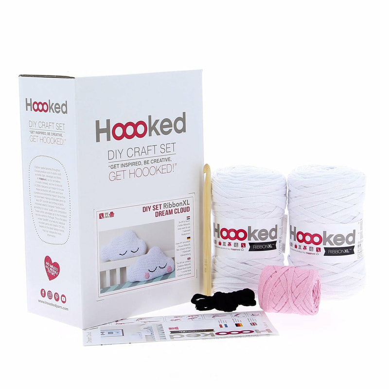 Lavender Hoooked RibbonXL Dream Cloud Optic White 50x22cm Crochet Kits