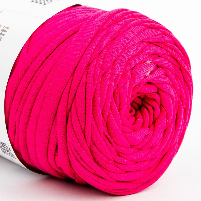 Deep Pink Hoooked Zpagetti T-Shirt Yarn Super Pink Shades 60 Metres Knitting and Crochet Yarn