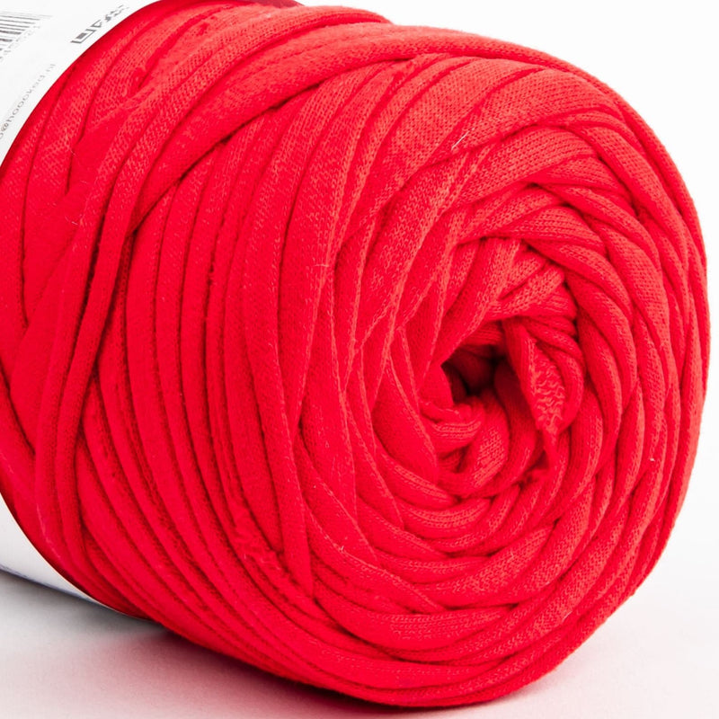 Red Hoooked Zpagetti T-Shirt Yarn Red Shades 60 Metres Knitting and Crochet Yarn