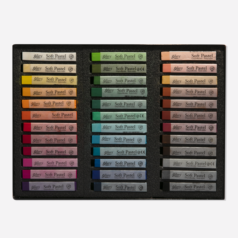 Black Mungyo Gallery Artist Soft Pastels Set of 36 Pastels & Charcoal