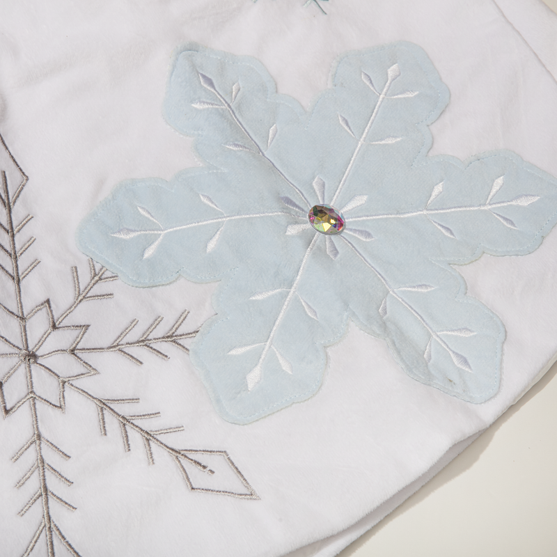 Christmas White Snowflake Embroidered Tree Skirt 120cm