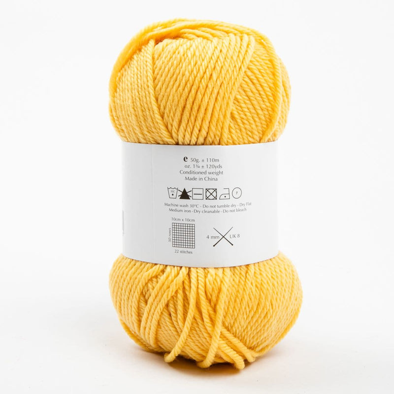 White Smoke Peppin 8 Ply 100% Australian Fine Merino Wool Superwash 50 Gram Ball - col: 825 Butter Knitting and Crochet Yarn