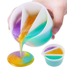Light Gray Urban Crafter Silicone Pouring  Split Cup - 3 Sections Resin Tools & Accessories