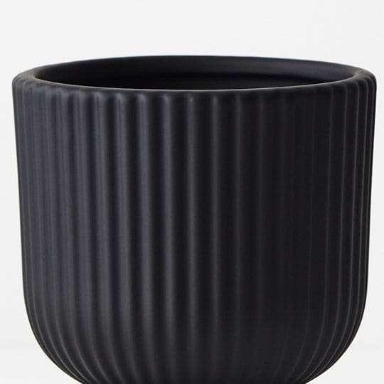 White Smoke Black Pot Annix Pedestal - 16cmh x 11.5cmd Planters and Pots