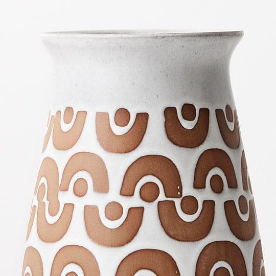 Antique White White Tan Vase Saphira - 25cmh x 15cmd Planters and Pots