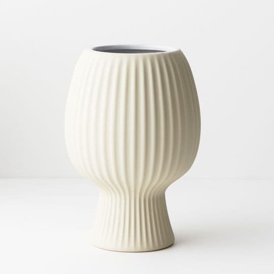 White Smoke Ivory Vase Palina - 21.5cmh x 15cmd Planters and Pots